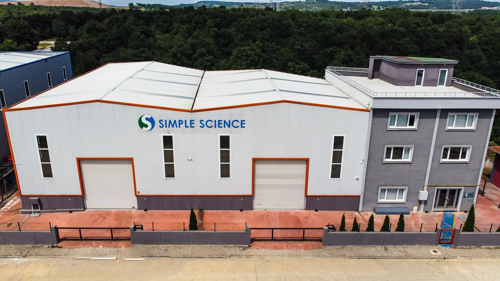Simple Science üretim tesisi, Dilovası / Kocaeli (drone görüntüsü)